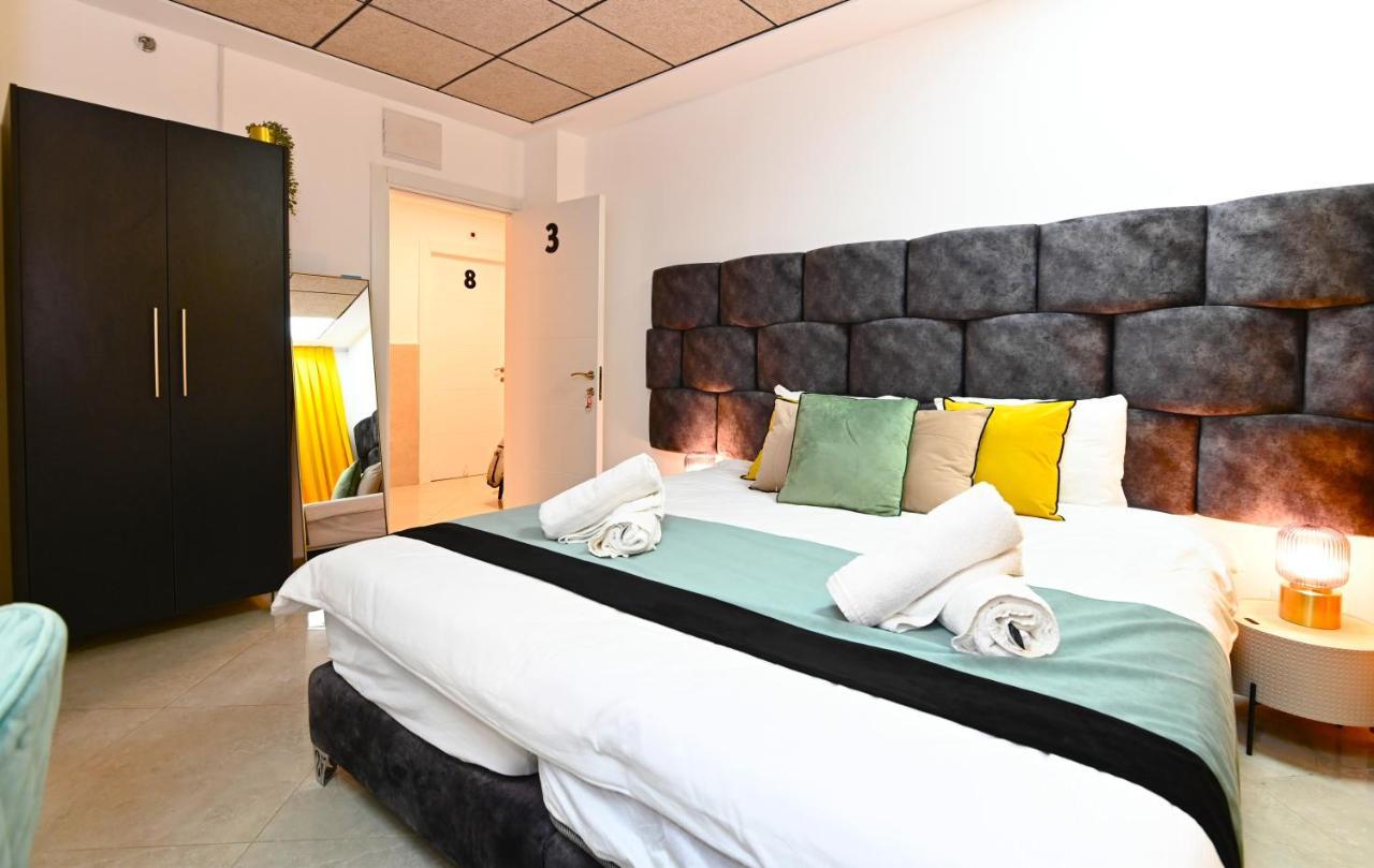 Yalarent Malina Motel In Тиверіада Екстер'єр фото